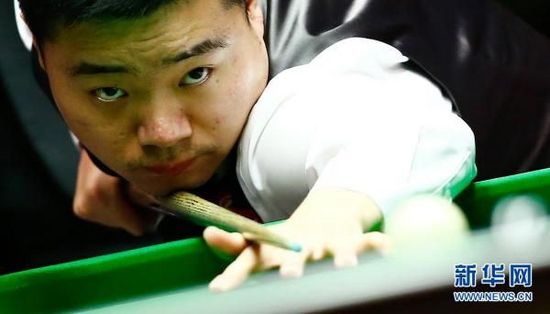 尔默齐名的 尔默齐名的