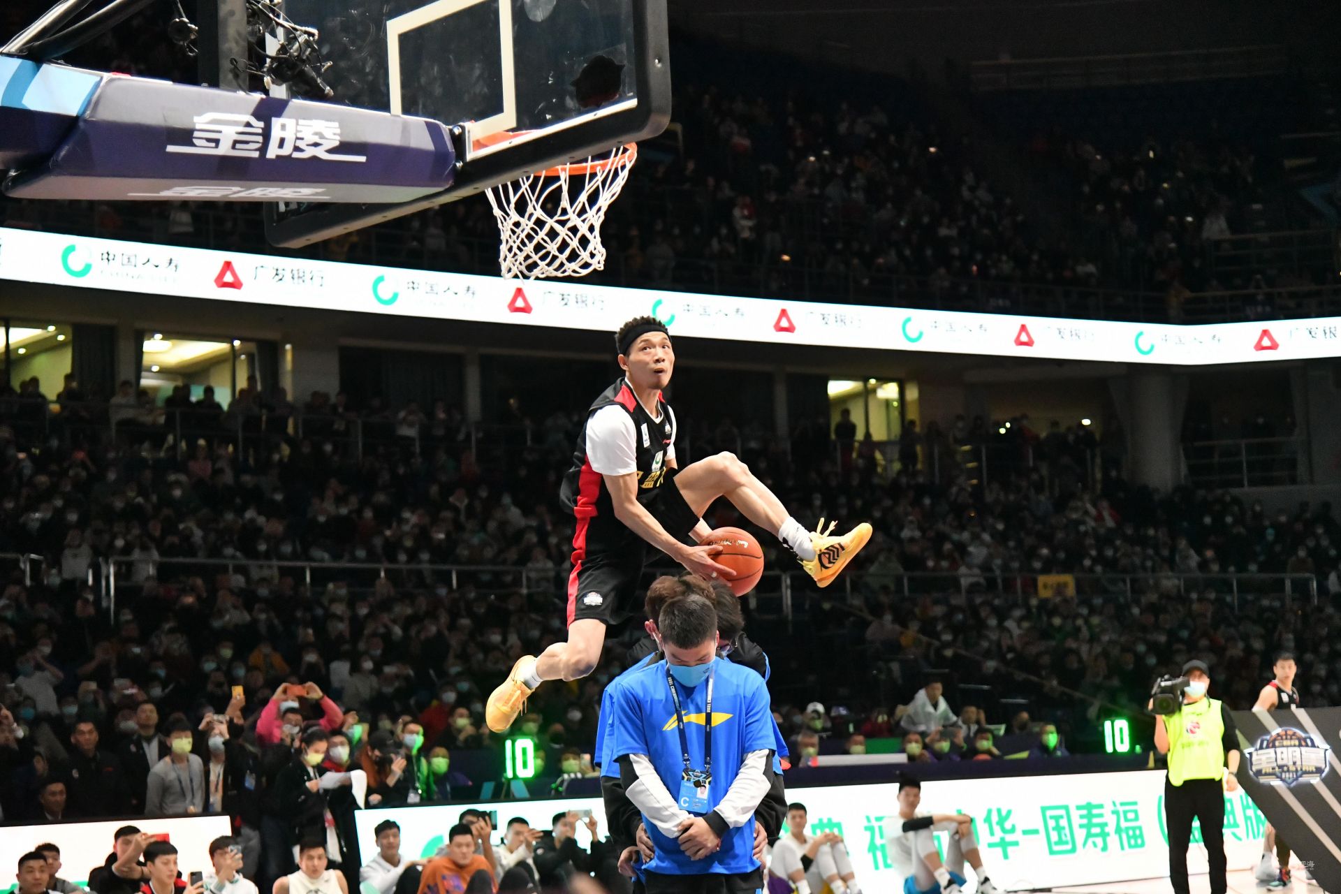 特殊挑战 特殊挑战