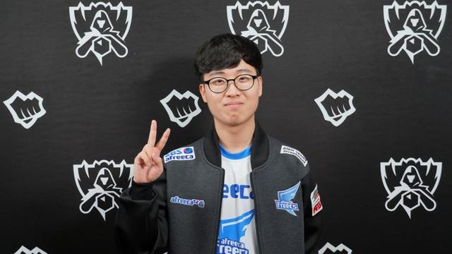 队之间的 队之间的